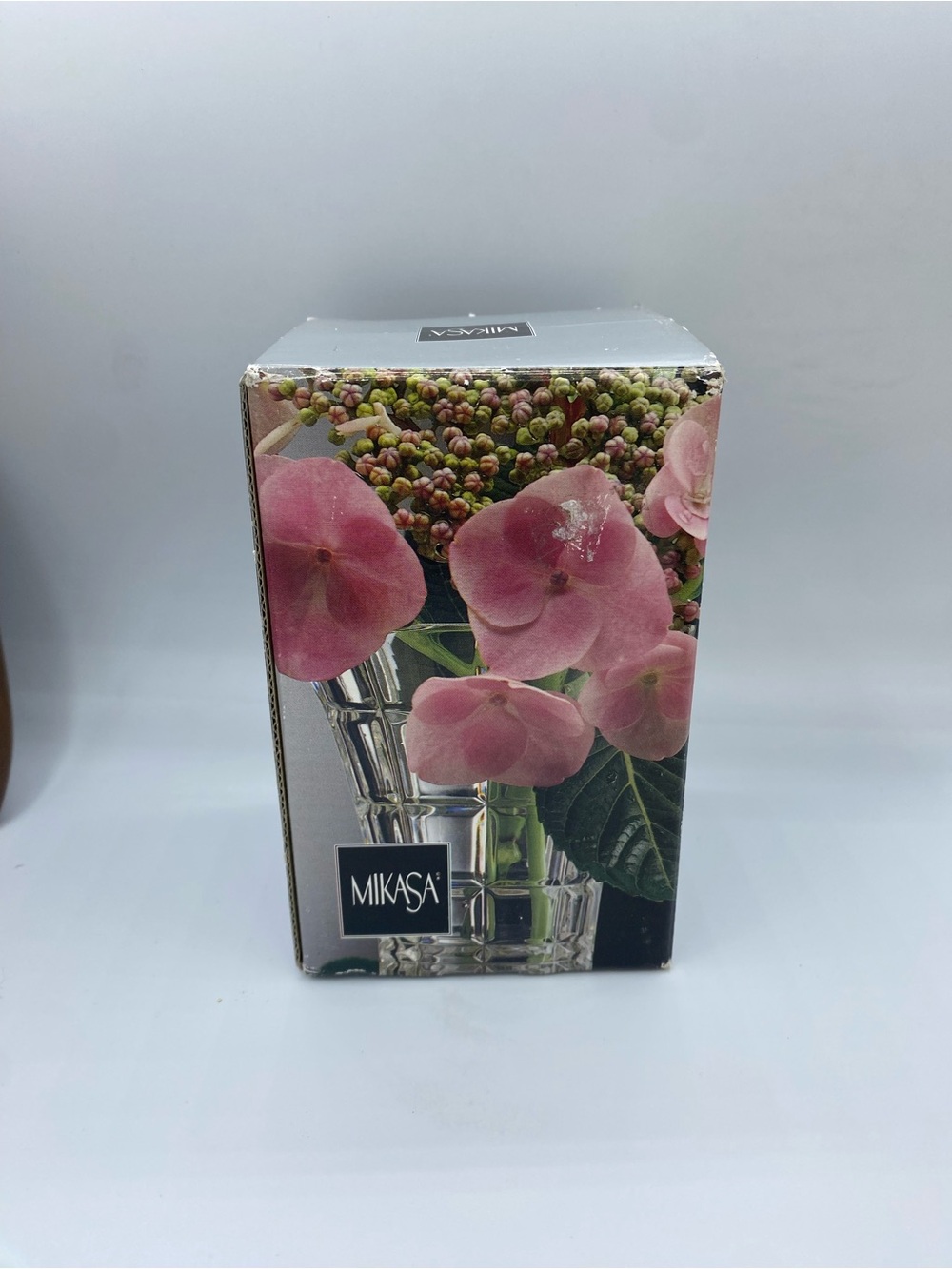 Mikasa Monarch Floral Glass Vase with Clear Cut Crystal Pattern